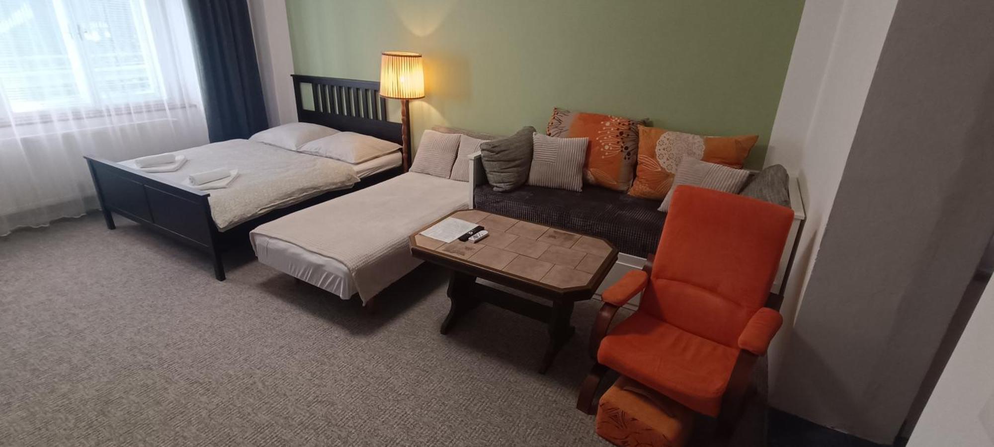 Apartman Horni Slavkov Hodinarstvi Екстериор снимка